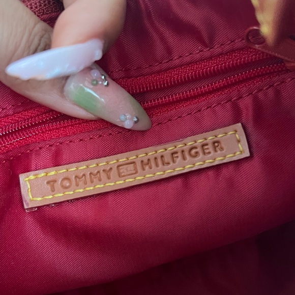 ‼️SOLD ON DEPOP‼️Tommy Hilfiger mini shoulder bag - Picture 4 of 7